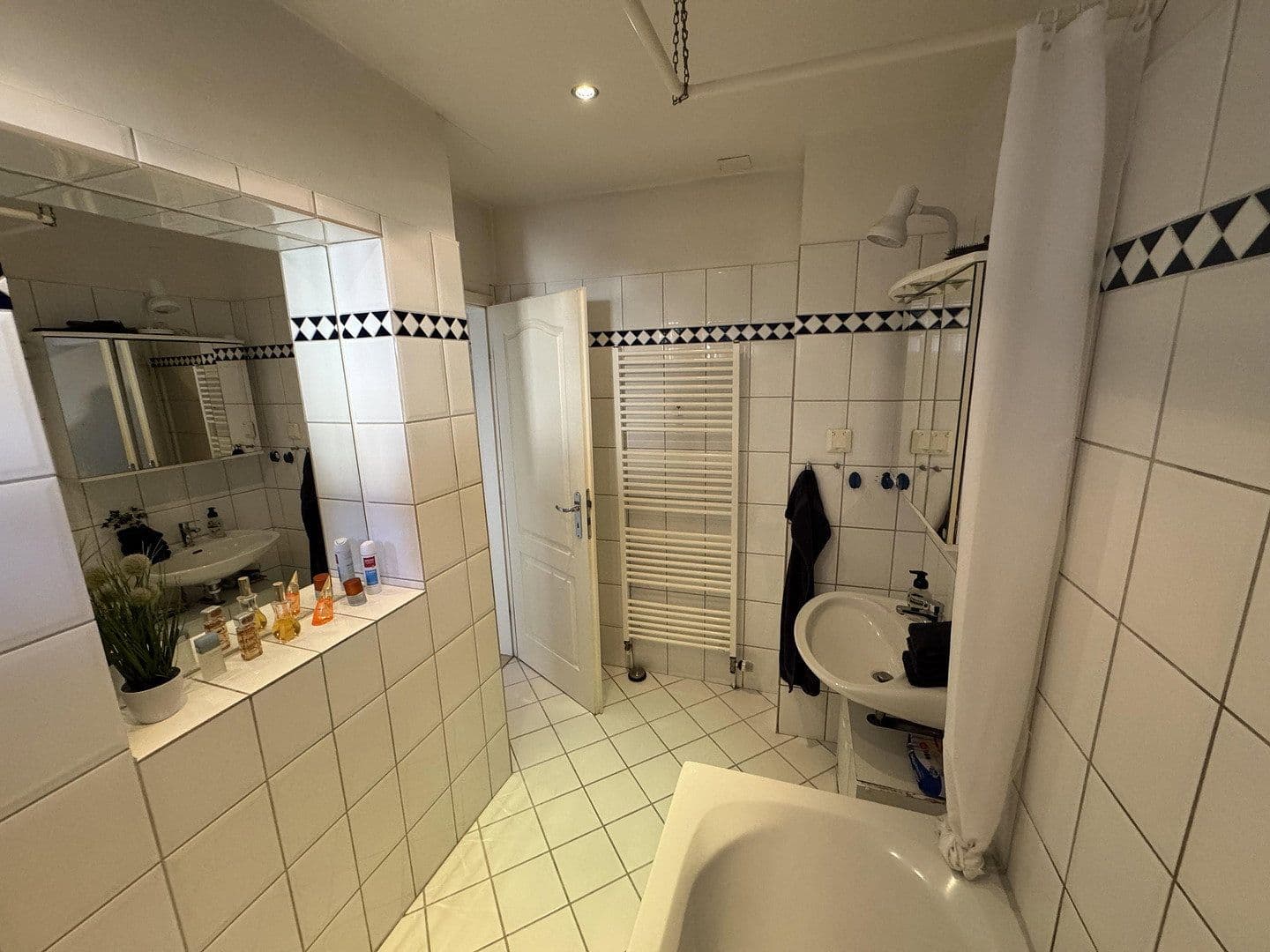 Prodej domu 124 m², pozemek 400 m², Dockstraße 25, Lübeck-Kücknitz, Šlesvicko-Holštýnsko Prodej domu 124 m², pozemek 400 m², Dockstraße 25, Lübeck-Kücknitz, Šlesvicko-Holštýnsko