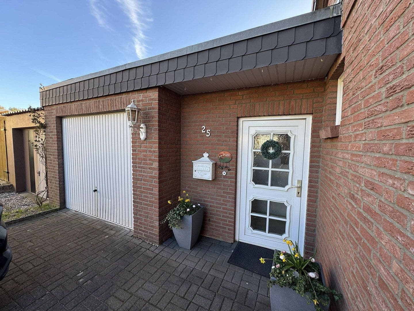 Prodej domu 124 m², pozemek 400 m², Dockstraße 25, Lübeck-Kücknitz, Šlesvicko-Holštýnsko Prodej domu 124 m², pozemek 400 m², Dockstraße 25, Lübeck-Kücknitz, Šlesvicko-Holštýnsko