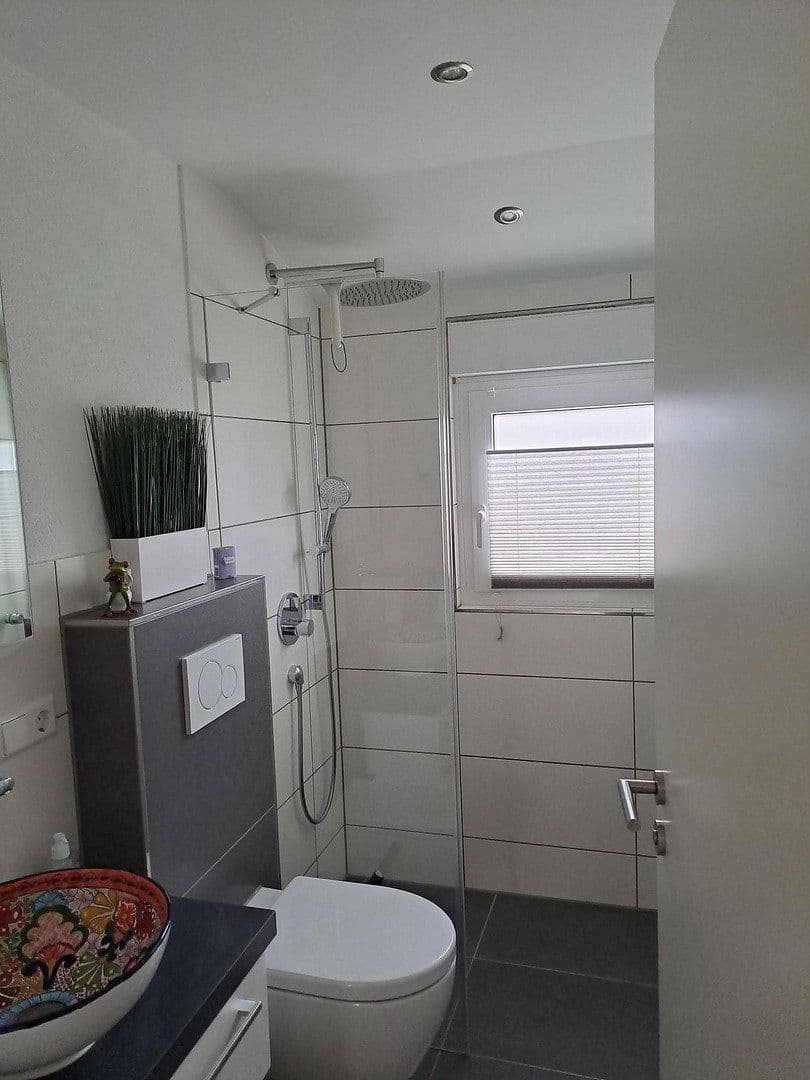 Pronájem bytu 5+1 130 m², Neuenstadt am Kocher, Bádensko-Württembersko Pronájem bytu 5+1 130 m², Neuenstadt am Kocher, Bádensko-Württembersko