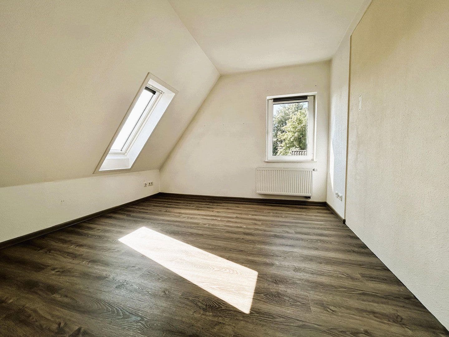 Pronájem bytu 4+1 86 m², Melle, Dolní Sasko Pronájem bytu 4+1 86 m², Melle, Dolní Sasko