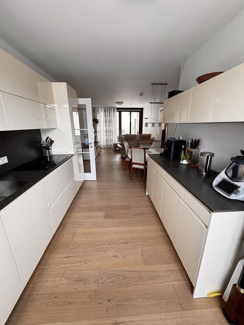 Prodej bytu 3+1 95 m², München, Bavorsko Prodej bytu 3+1 95 m², München, Bavorsko