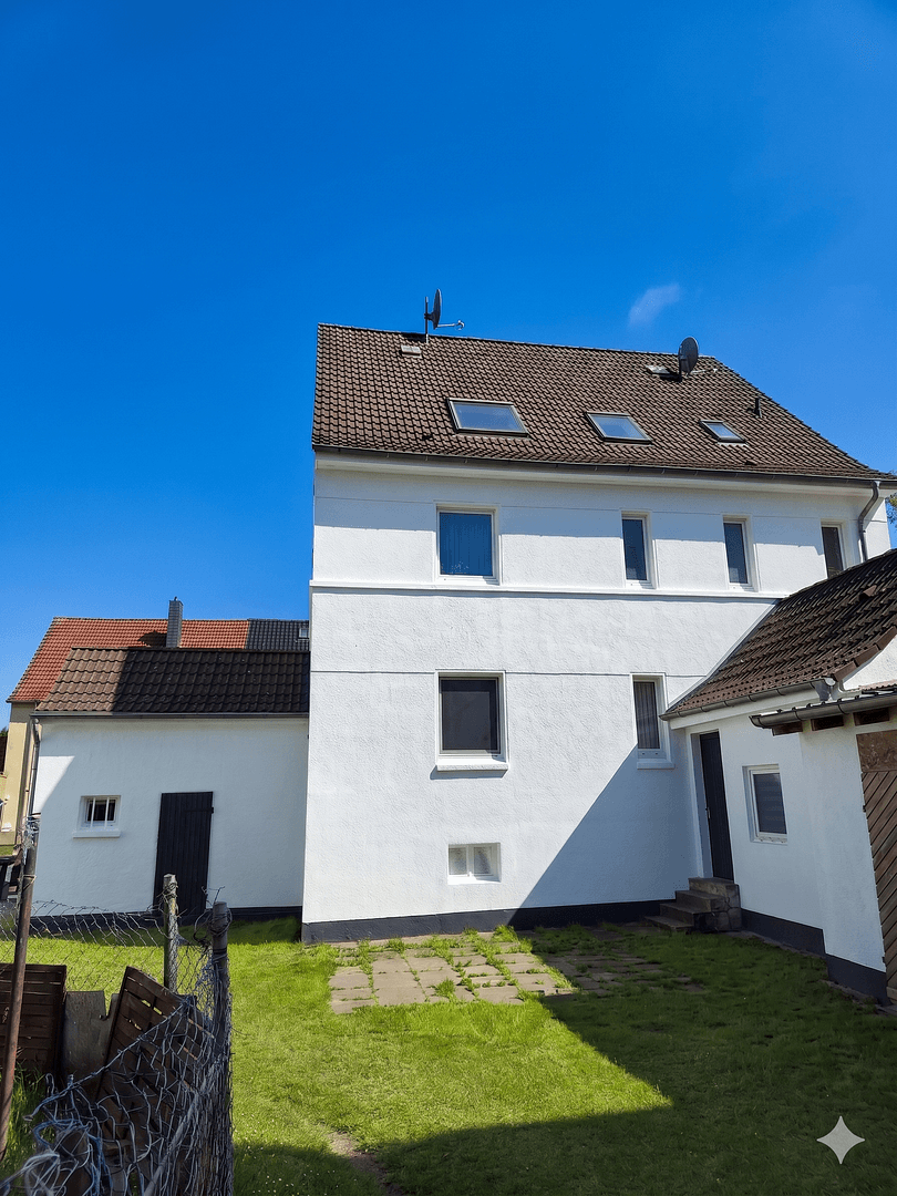 Prodej domu 201 m², pozemek 1 m², Dortmund, Severní Porýní-Vestfálsko Prodej domu 201 m², pozemek 1 m², Dortmund, Severní Porýní-Vestfálsko