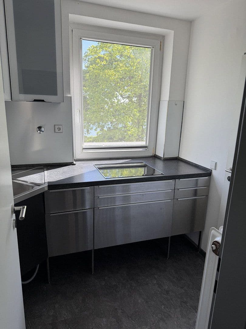 Pronájem bytu 1+kk 50 m², Kronenstraße 19a, Krefeld, Severní Porýní-Vestfálsko Pronájem bytu 1+kk 50 m², Kronenstraße 19a, Krefeld, Severní Porýní-Vestfálsko