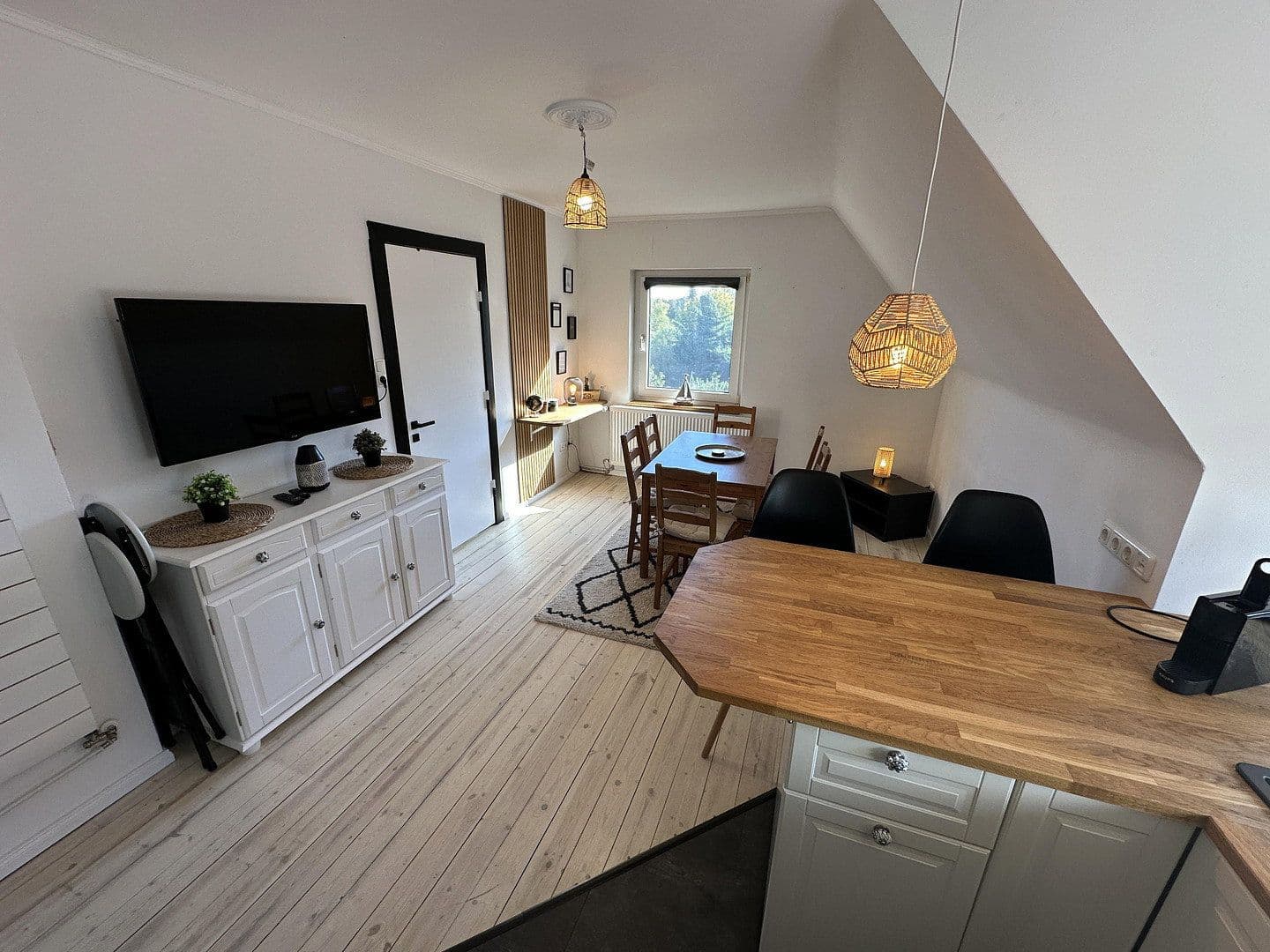 Prodej domu 208 m², pozemek 655 m², Bad Oldesloe, Šlesvicko-Holštýnsko Prodej domu 208 m², pozemek 655 m², Bad Oldesloe, Šlesvicko-Holštýnsko