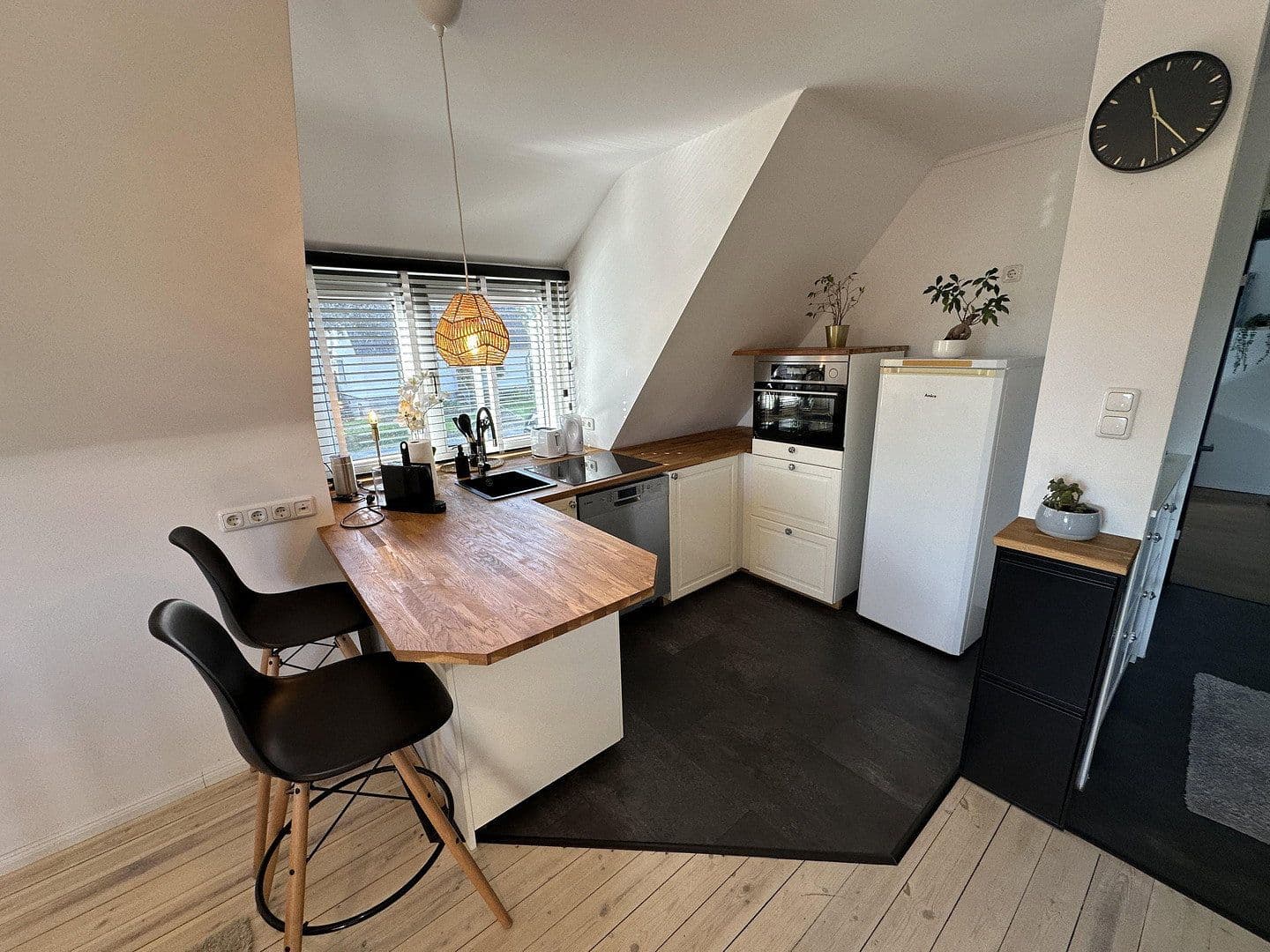 Prodej domu 208 m², pozemek 655 m², Bad Oldesloe, Šlesvicko-Holštýnsko Prodej domu 208 m², pozemek 655 m², Bad Oldesloe, Šlesvicko-Holštýnsko