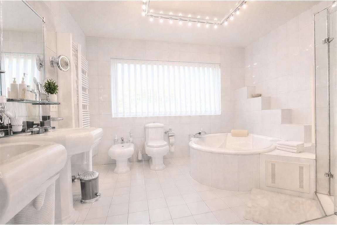 Prodej domu 332 m², pozemek 637 m², Untergruppenbach, Bádensko-Württembersko Prodej domu 332 m², pozemek 637 m², Untergruppenbach, Bádensko-Württembersko