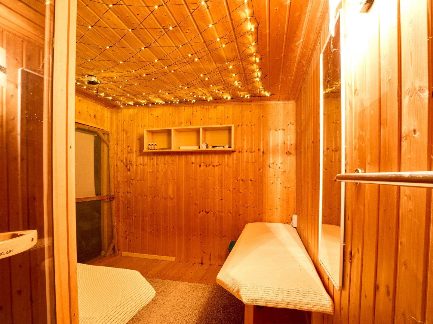 Prodej domu 332 m², pozemek 637 m², Untergruppenbach, Bádensko-Württembersko Prodej domu 332 m², pozemek 637 m², Untergruppenbach, Bádensko-Württembersko