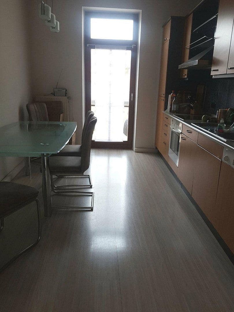 Pronájem bytu 2+kk 80 m², Beckerstraße 19, Ingolstadt, Bavorsko Pronájem bytu 2+kk 80 m², Beckerstraße 19, Ingolstadt, Bavorsko