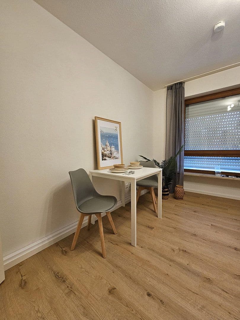 Pronájem bytu 1+1 18 m², Englmeierstrasse 4a, Passau, Bavorsko Pronájem bytu 1+1 18 m², Englmeierstrasse 4a, Passau, Bavorsko