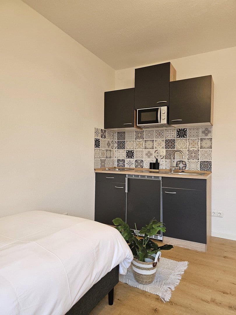 Pronájem bytu 1+1 18 m², Englmeierstrasse 4a, Passau, Bavorsko Pronájem bytu 1+1 18 m², Englmeierstrasse 4a, Passau, Bavorsko