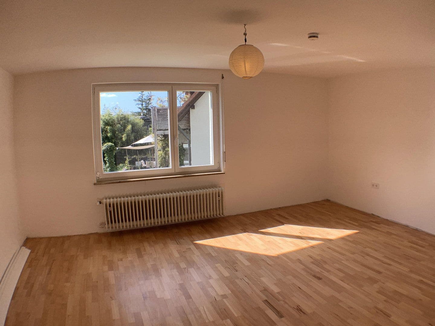 Prodej domu 375 m², pozemek 710 m², Freiburg im Breisgau, Bádensko-Württembersko Prodej domu 375 m², pozemek 710 m², Freiburg im Breisgau, Bádensko-Württembersko
