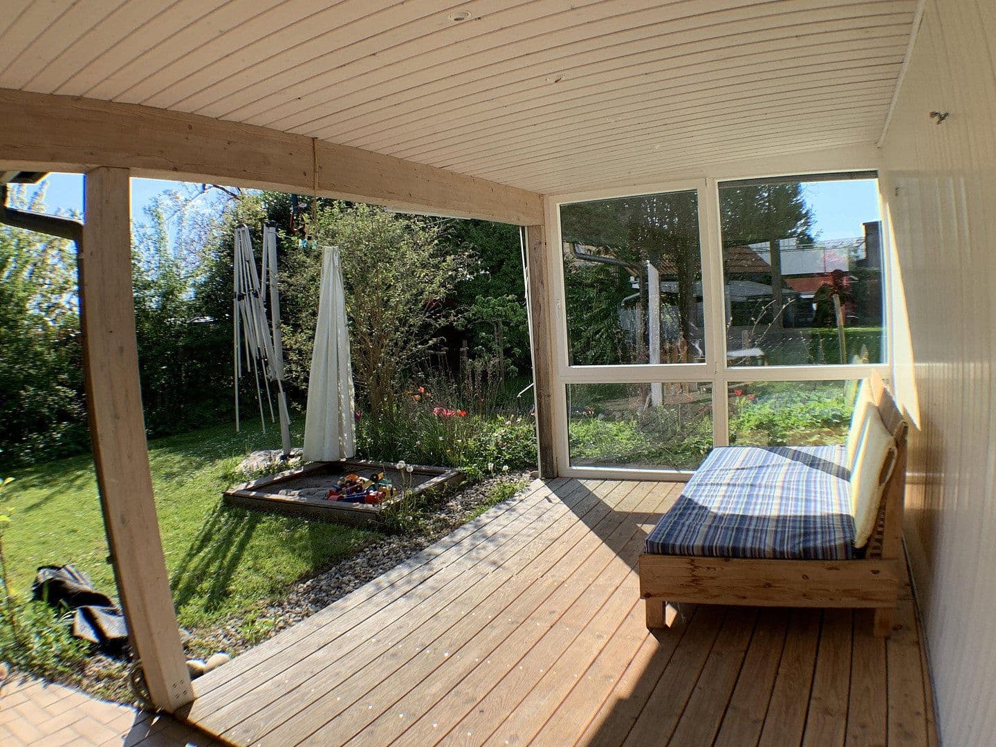 Prodej domu 375 m², pozemek 710 m², Freiburg im Breisgau, Bádensko-Württembersko Prodej domu 375 m², pozemek 710 m², Freiburg im Breisgau, Bádensko-Württembersko