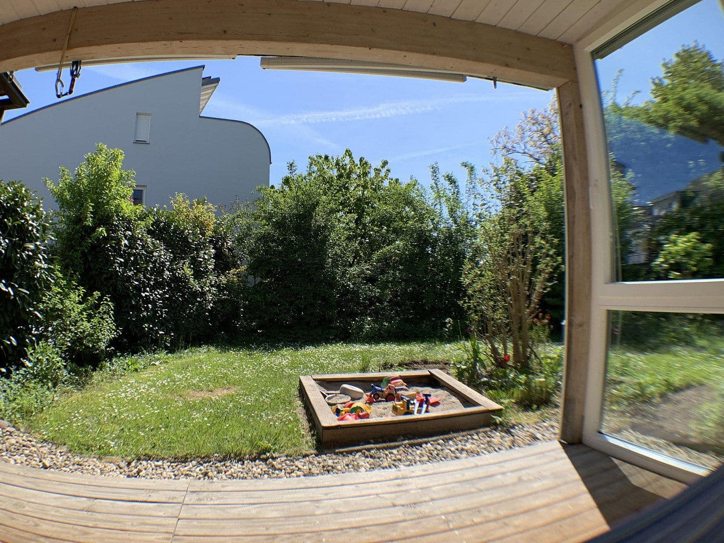 Prodej domu 375 m², pozemek 710 m², Freiburg im Breisgau, Bádensko-Württembersko Prodej domu 375 m², pozemek 710 m², Freiburg im Breisgau, Bádensko-Württembersko