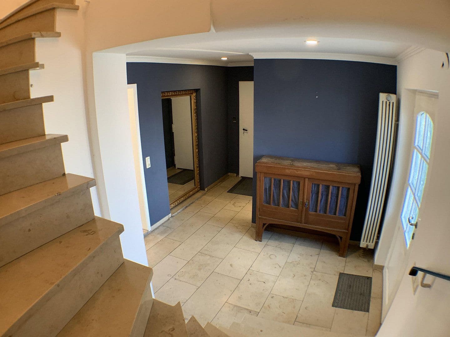Prodej domu 375 m², pozemek 710 m², Freiburg im Breisgau, Bádensko-Württembersko Prodej domu 375 m², pozemek 710 m², Freiburg im Breisgau, Bádensko-Württembersko