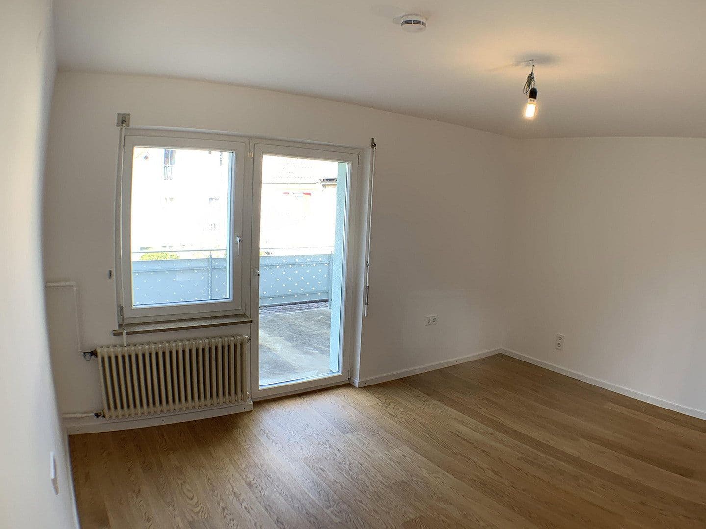 Prodej domu 375 m², pozemek 710 m², Freiburg im Breisgau, Bádensko-Württembersko Prodej domu 375 m², pozemek 710 m², Freiburg im Breisgau, Bádensko-Württembersko