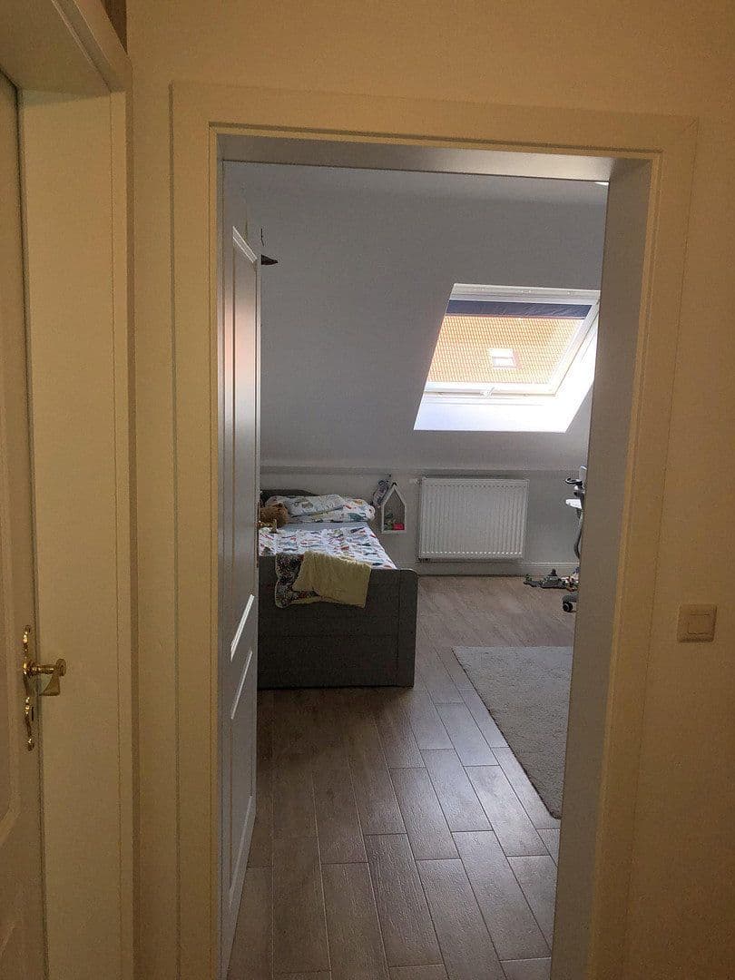 Prodej domu 120 m², pozemek 323 m², Wesel, Severní Porýní-Vestfálsko Prodej domu 120 m², pozemek 323 m², Wesel, Severní Porýní-Vestfálsko