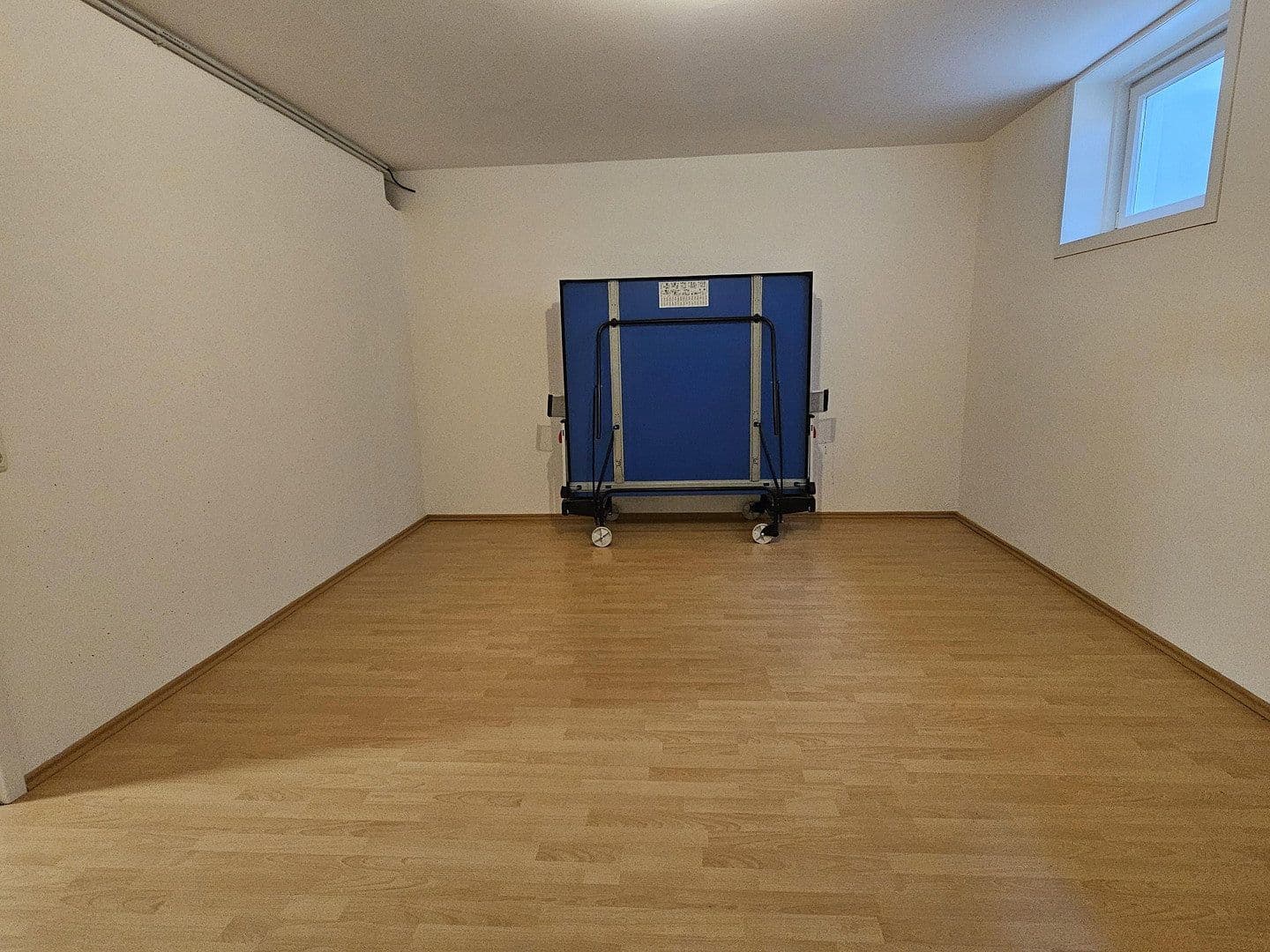 Prodej domu 155 m², pozemek 370 m², Eschborn, Hessen Prodej domu 155 m², pozemek 370 m², Eschborn, Hessen