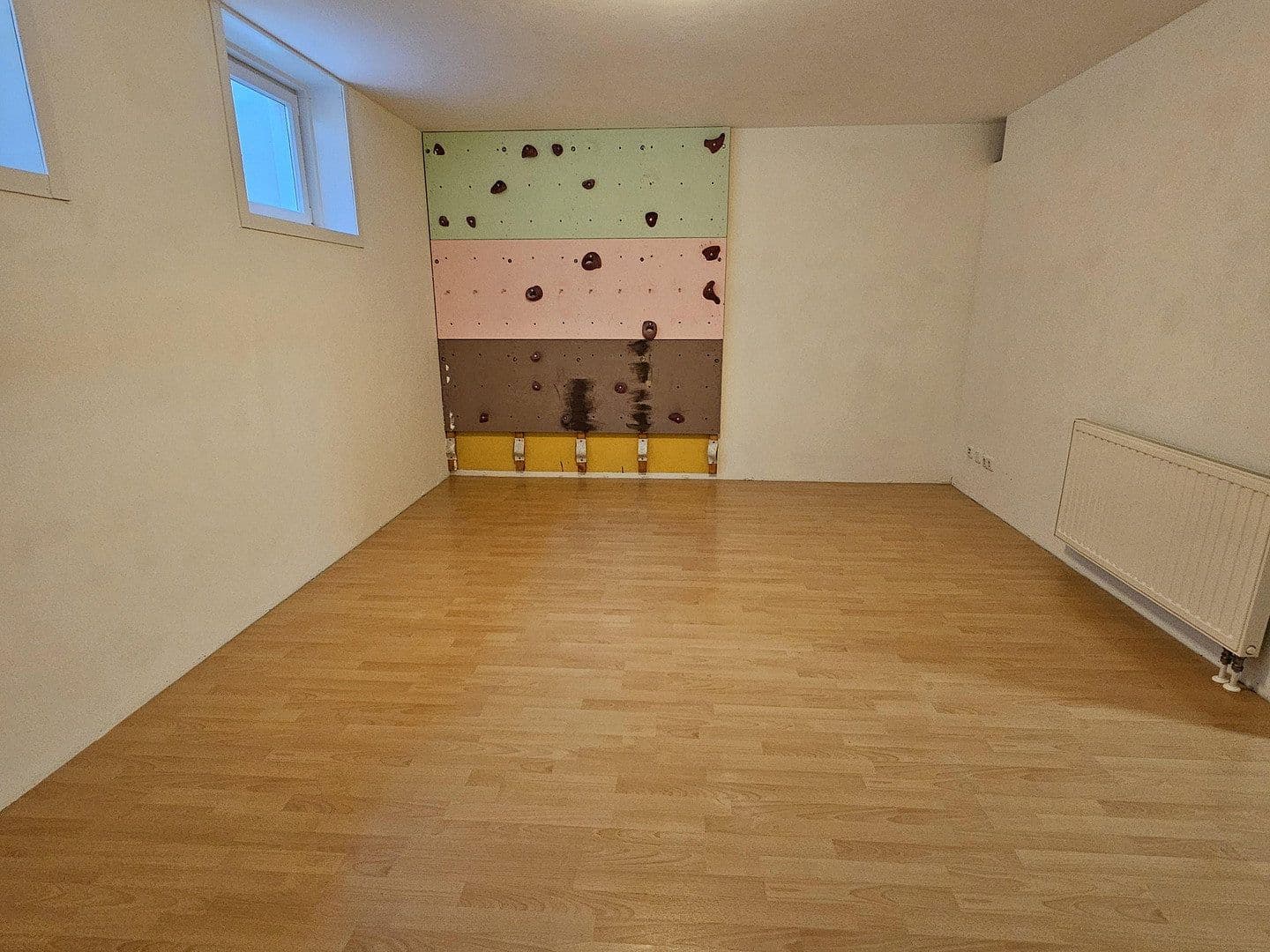 Prodej domu 155 m², pozemek 370 m², Eschborn, Hessen Prodej domu 155 m², pozemek 370 m², Eschborn, Hessen
