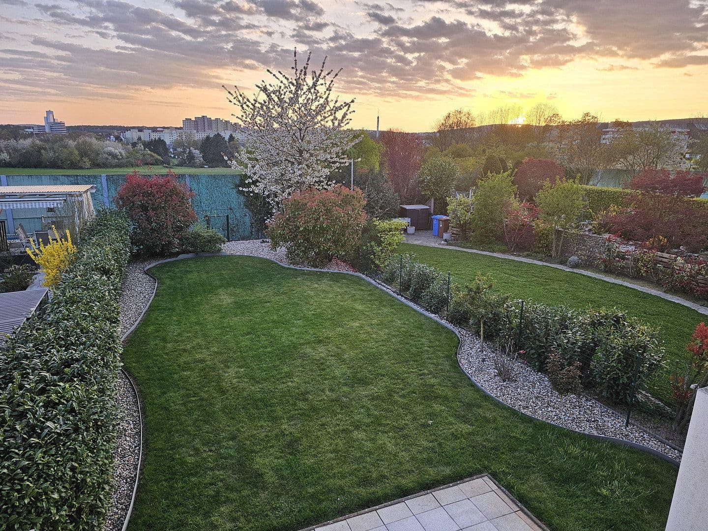 Prodej domu 155 m², pozemek 370 m², Eschborn, Hessen Prodej domu 155 m², pozemek 370 m², Eschborn, Hessen