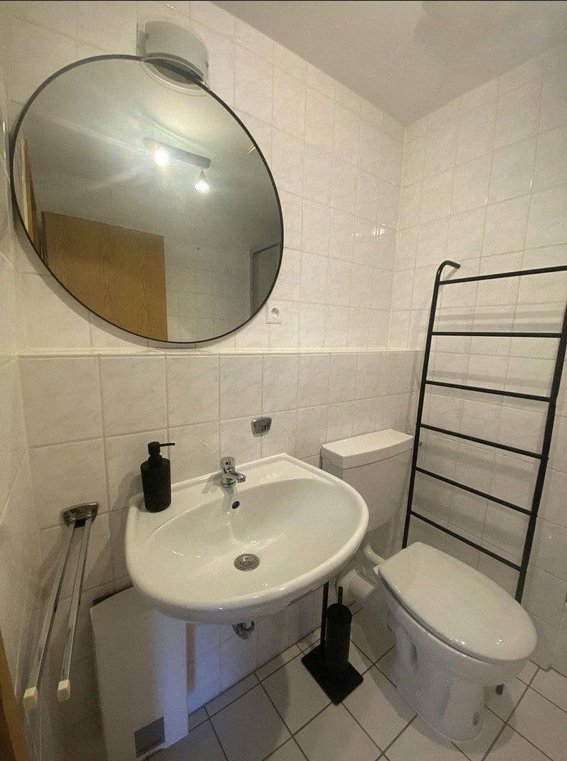 Prodej bytu 1+1 30 m², Haspelstraße 10, Kaiserslautern, Porýní-Falc Prodej bytu 1+1 30 m², Haspelstraße 10, Kaiserslautern, Porýní-Falc