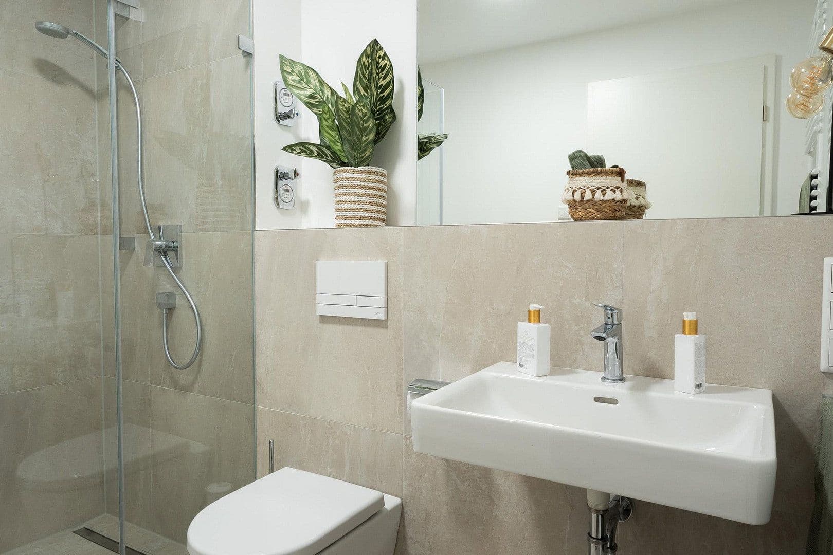 Pronájem bytu 2+1 67 m², Lange Straße 65, Fürth, Bavorsko Pronájem bytu 2+1 67 m², Lange Straße 65, Fürth, Bavorsko