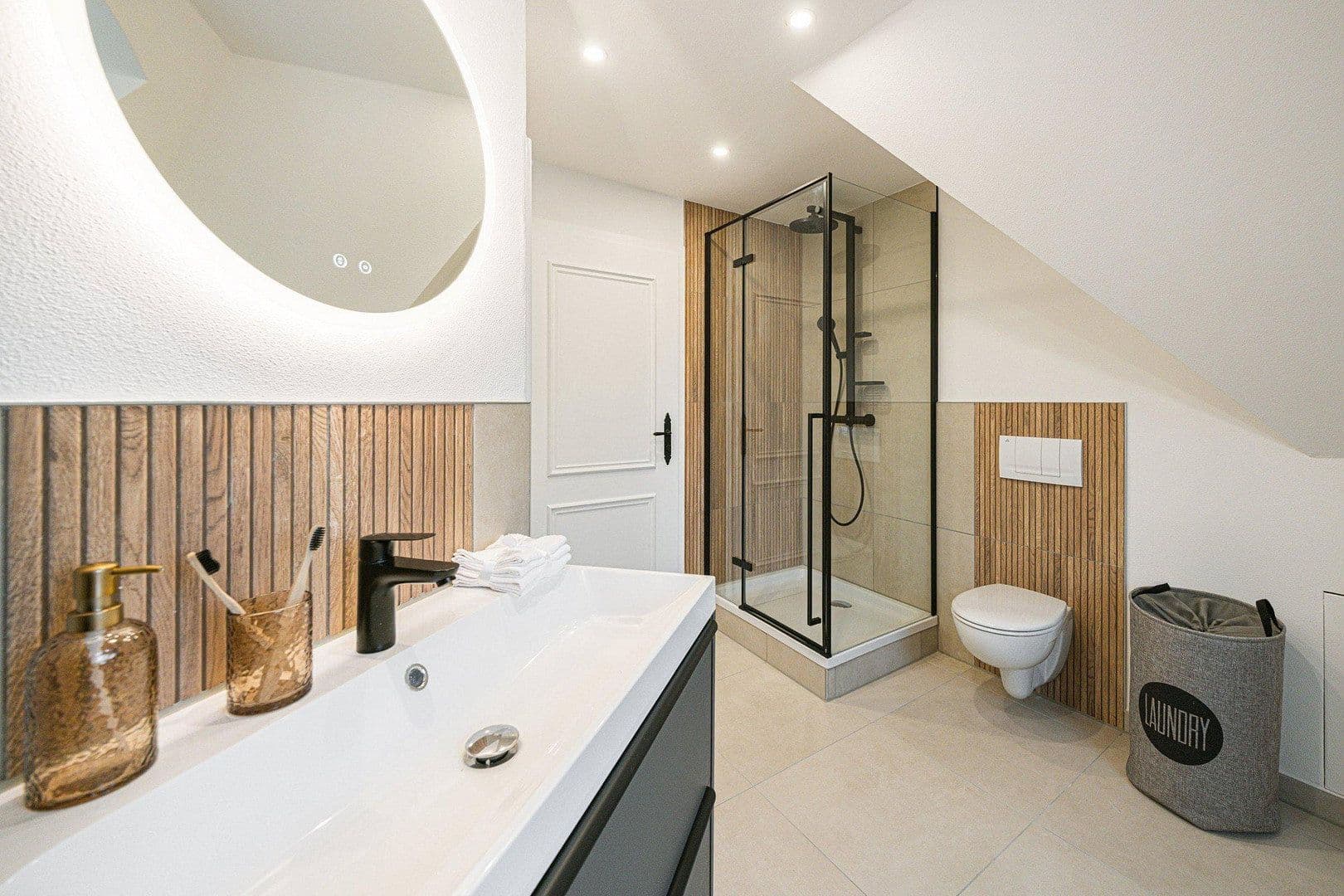 Prodej bytu 3+1 84 m², Leipzig, Sasko Prodej bytu 3+1 84 m², Leipzig, Sasko