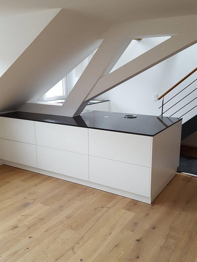 Pronájem bytu 3+kk 130 m², Tägermoosstr. 16, Konstanz, Bádensko-Württembersko Pronájem bytu 3+kk 130 m², Tägermoosstr. 16, Konstanz, Bádensko-Württembersko