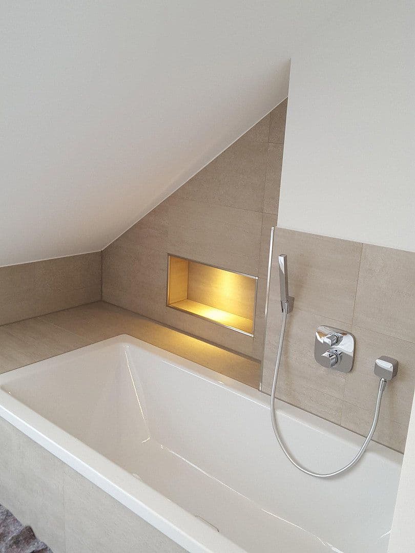 Pronájem bytu 3+kk 130 m², Tägermoosstr. 16, Konstanz, Bádensko-Württembersko Pronájem bytu 3+kk 130 m², Tägermoosstr. 16, Konstanz, Bádensko-Württembersko