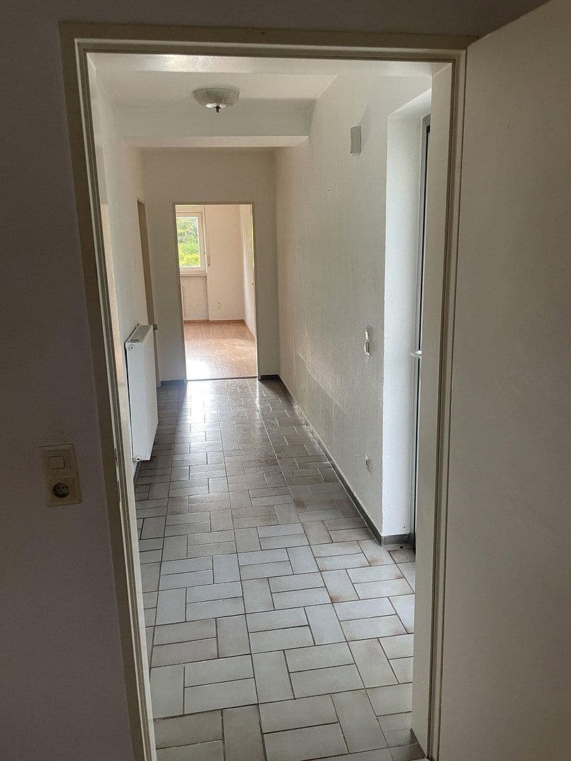 Prodej domu 206 m², pozemek 894 m², Roßdorf, Hessen Prodej domu 206 m², pozemek 894 m², Roßdorf, Hessen