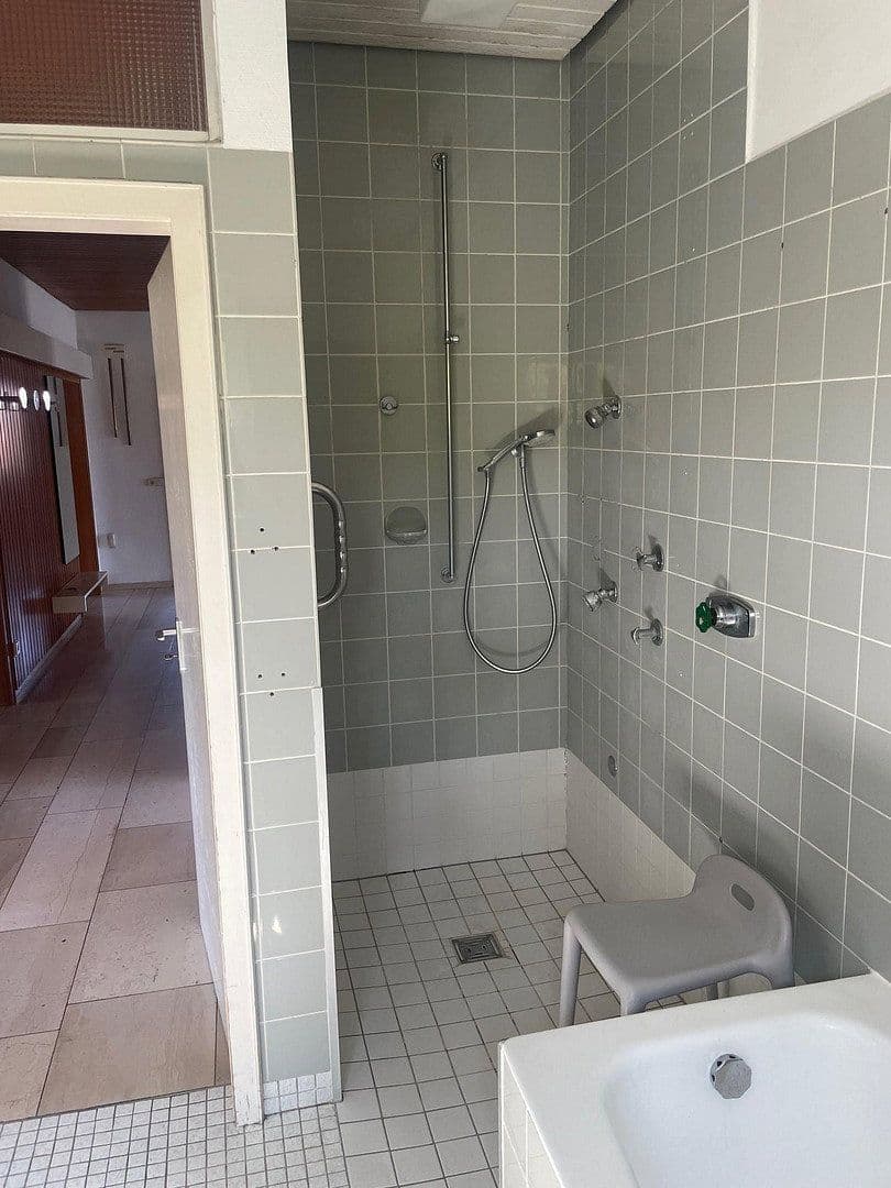 Prodej domu 206 m², pozemek 894 m², Roßdorf, Hessen Prodej domu 206 m², pozemek 894 m², Roßdorf, Hessen