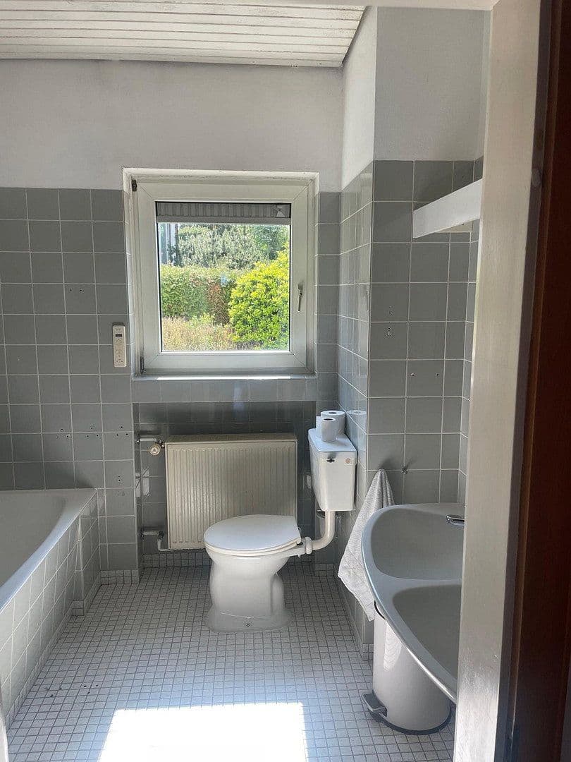 Prodej domu 206 m², pozemek 894 m², Roßdorf, Hessen Prodej domu 206 m², pozemek 894 m², Roßdorf, Hessen