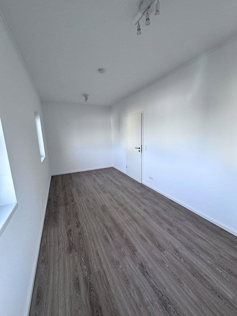 Prodej domu 107 m², pozemek 448 m², Kollwitzstraße 29, Brieselang, Braniborsko Prodej domu 107 m², pozemek 448 m², Kollwitzstraße 29, Brieselang, Braniborsko