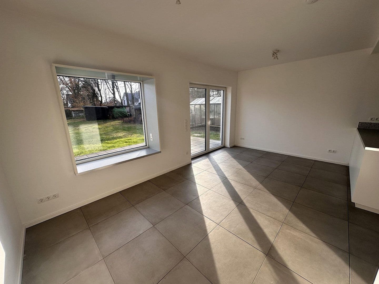 Prodej domu 107 m², pozemek 448 m², Kollwitzstraße 29, Brieselang, Braniborsko Prodej domu 107 m², pozemek 448 m², Kollwitzstraße 29, Brieselang, Braniborsko