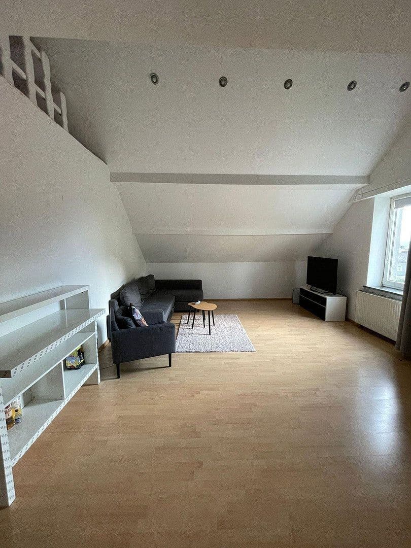 Pronájem bytu 3+1 89 m², Am Krüzweg 70, Bochum, Severní Porýní-Vestfálsko Pronájem bytu 3+1 89 m², Am Krüzweg 70, Bochum, Severní Porýní-Vestfálsko