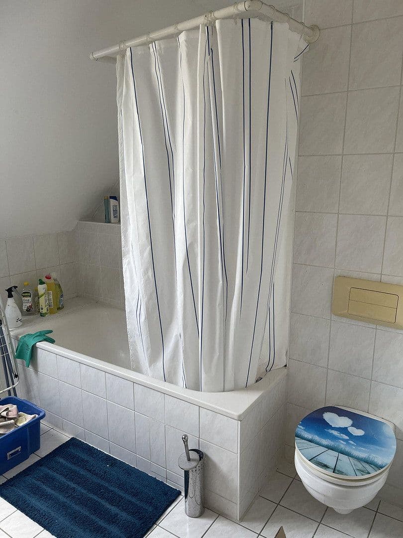 Prodej bytu 3+1 66 m², Beim Mühlbach 5, Illerkirchberg, Bádensko-Württembersko Prodej bytu 3+1 66 m², Beim Mühlbach 5, Illerkirchberg, Bádensko-Württembersko