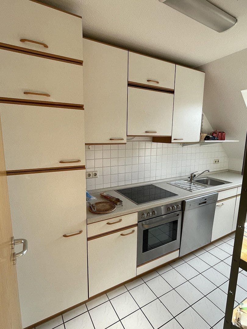 Prodej bytu 3+1 66 m², Beim Mühlbach 5, Illerkirchberg, Bádensko-Württembersko Prodej bytu 3+1 66 m², Beim Mühlbach 5, Illerkirchberg, Bádensko-Württembersko