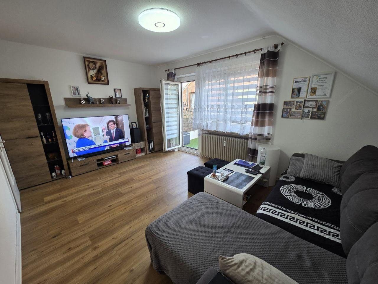 Pronájem bytu 3+1 73 m², Weidenstraße 3, Halstenbek, Šlesvicko-Holštýnsko Pronájem bytu 3+1 73 m², Weidenstraße 3, Halstenbek, Šlesvicko-Holštýnsko