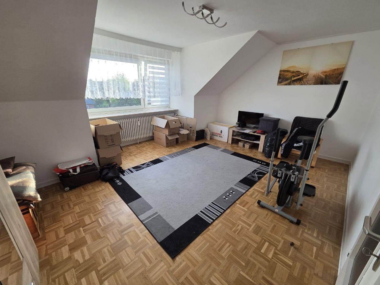 Pronájem bytu 3+1 73 m², Weidenstraße 3, Halstenbek, Šlesvicko-Holštýnsko Pronájem bytu 3+1 73 m², Weidenstraße 3, Halstenbek, Šlesvicko-Holštýnsko
