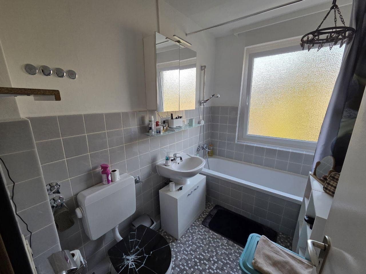 Pronájem bytu 3+1 73 m², Weidenstraße 3, Halstenbek, Šlesvicko-Holštýnsko Pronájem bytu 3+1 73 m², Weidenstraße 3, Halstenbek, Šlesvicko-Holštýnsko