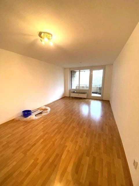 Pronájem bytu 2+1 67 m², Düsseldorf, Severní Porýní-Vestfálsko Pronájem bytu 2+1 67 m², Düsseldorf, Severní Porýní-Vestfálsko