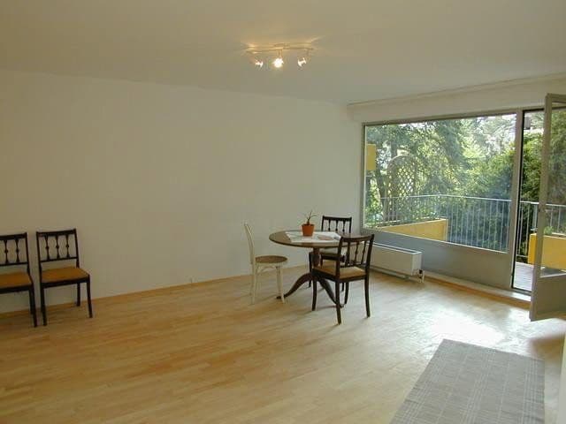 Pronájem bytu 2+kk 65 m², Kronberg im Taunus, Hessen Pronájem bytu 2+kk 65 m², Kronberg im Taunus, Hessen