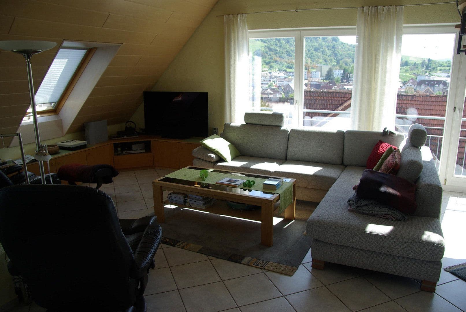 Prodej bytu 4+kk 112 m², Burghaldenstraße 13, Weinstadt, Bádensko-Württembersko Prodej bytu 4+kk 112 m², Burghaldenstraße 13, Weinstadt, Bádensko-Württembersko