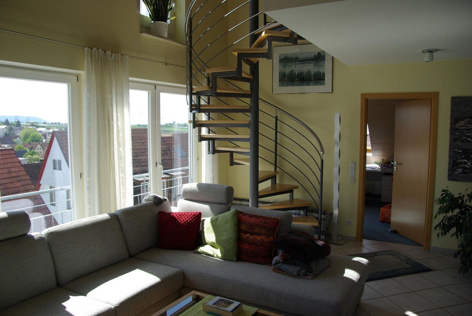 Prodej bytu 4+kk 112 m², Burghaldenstraße 13, Weinstadt, Bádensko-Württembersko Prodej bytu 4+kk 112 m², Burghaldenstraße 13, Weinstadt, Bádensko-Württembersko