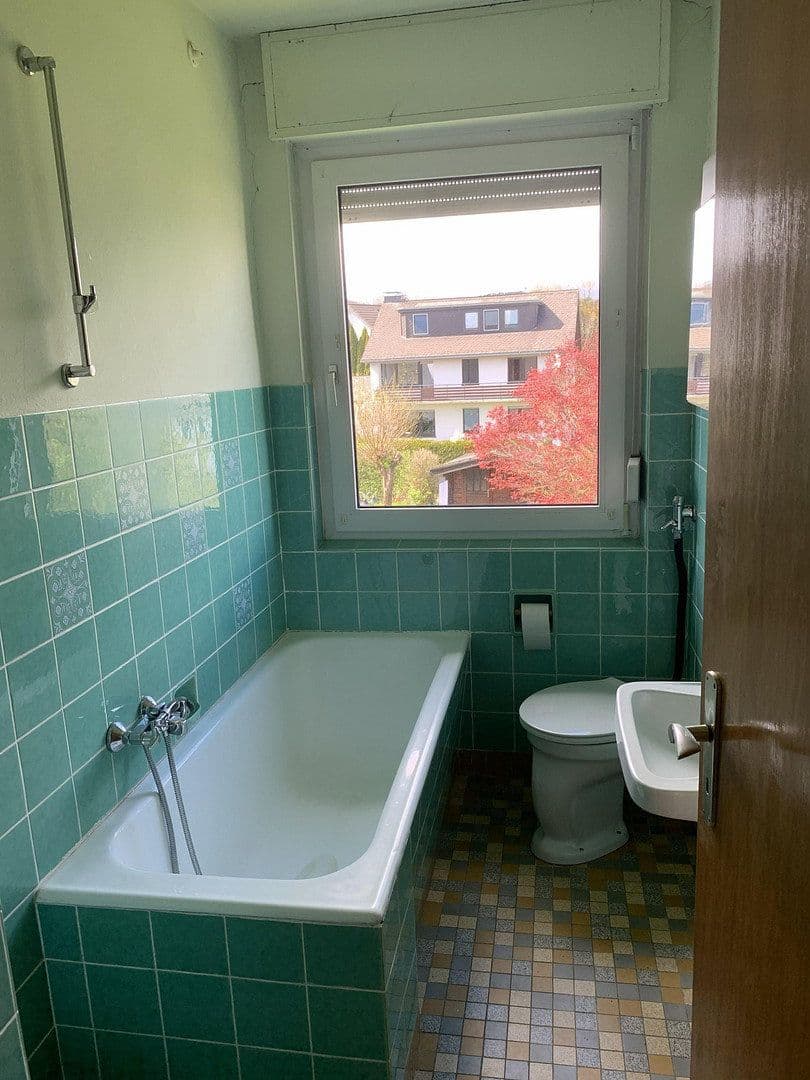 Prodej domu 166 m², pozemek 886 m², Brilon, Severní Porýní-Vestfálsko Prodej domu 166 m², pozemek 886 m², Brilon, Severní Porýní-Vestfálsko