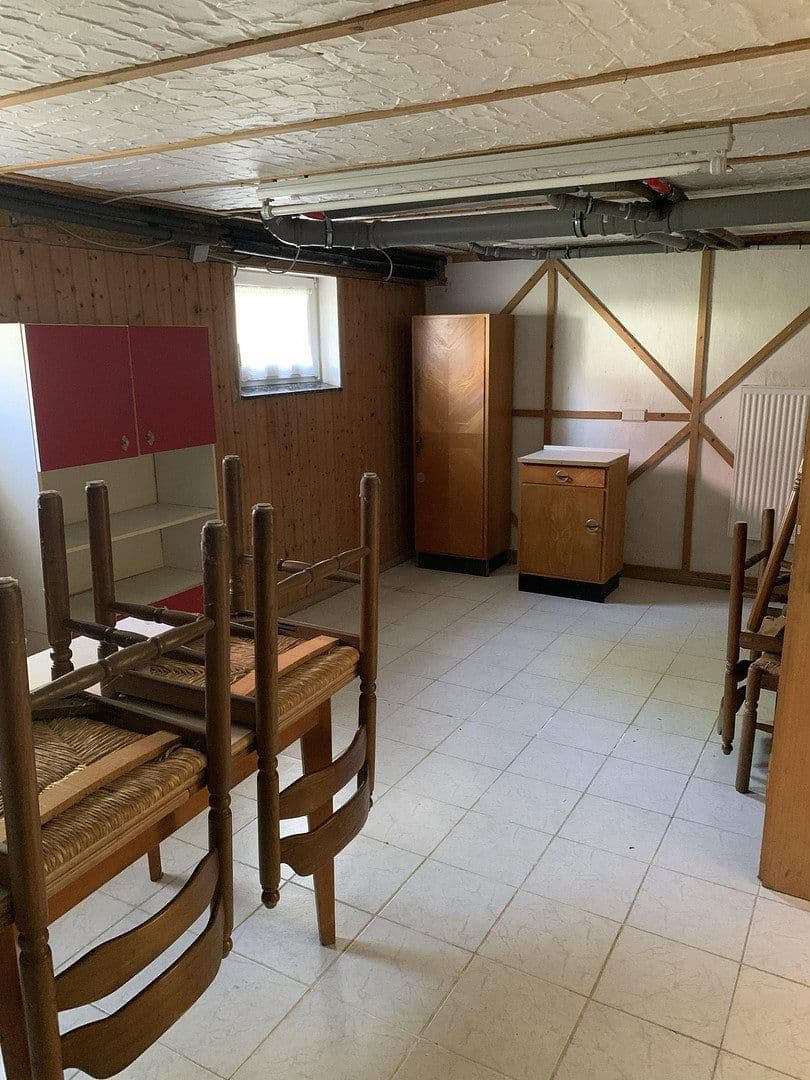 Prodej domu 166 m², pozemek 886 m², Brilon, Severní Porýní-Vestfálsko Prodej domu 166 m², pozemek 886 m², Brilon, Severní Porýní-Vestfálsko
