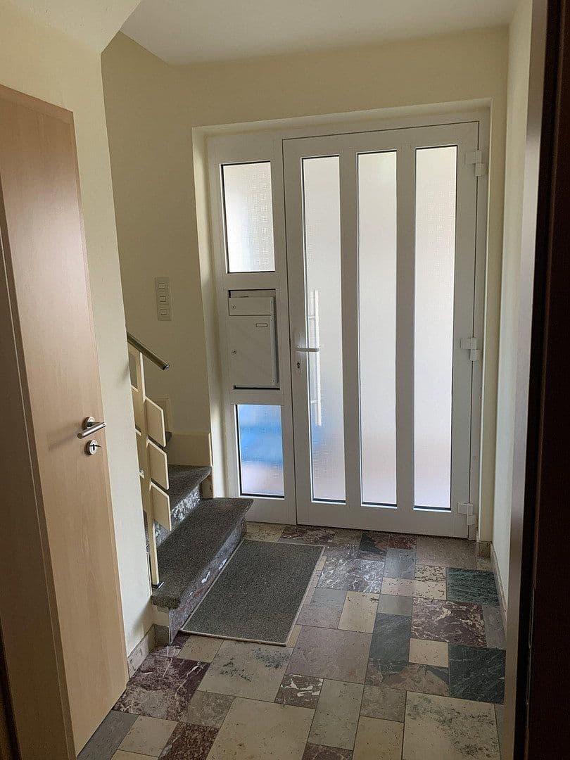 Prodej domu 166 m², pozemek 886 m², Brilon, Severní Porýní-Vestfálsko Prodej domu 166 m², pozemek 886 m², Brilon, Severní Porýní-Vestfálsko