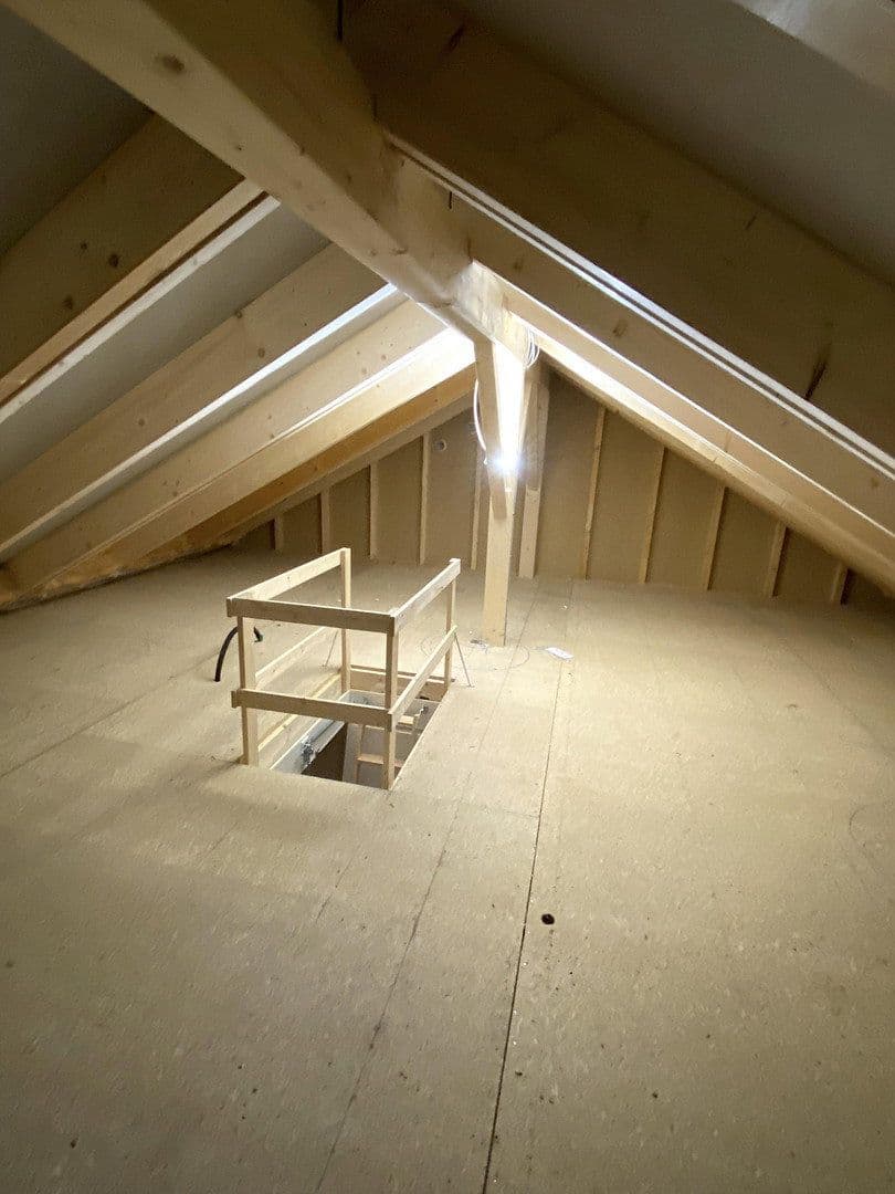 Pronájem domu 127 m², pozemek 462 m², Ziegelweg 21A, Ellingen, Bavorsko Pronájem domu 127 m², pozemek 462 m², Ziegelweg 21A, Ellingen, Bavorsko