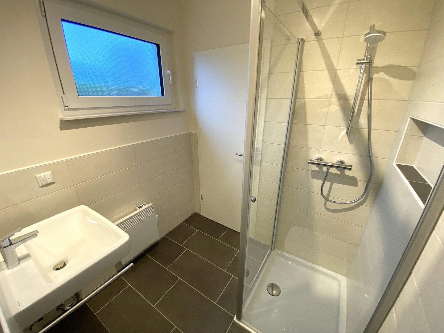 Pronájem domu 127 m², pozemek 462 m², Ziegelweg 21A, Ellingen, Bavorsko Pronájem domu 127 m², pozemek 462 m², Ziegelweg 21A, Ellingen, Bavorsko