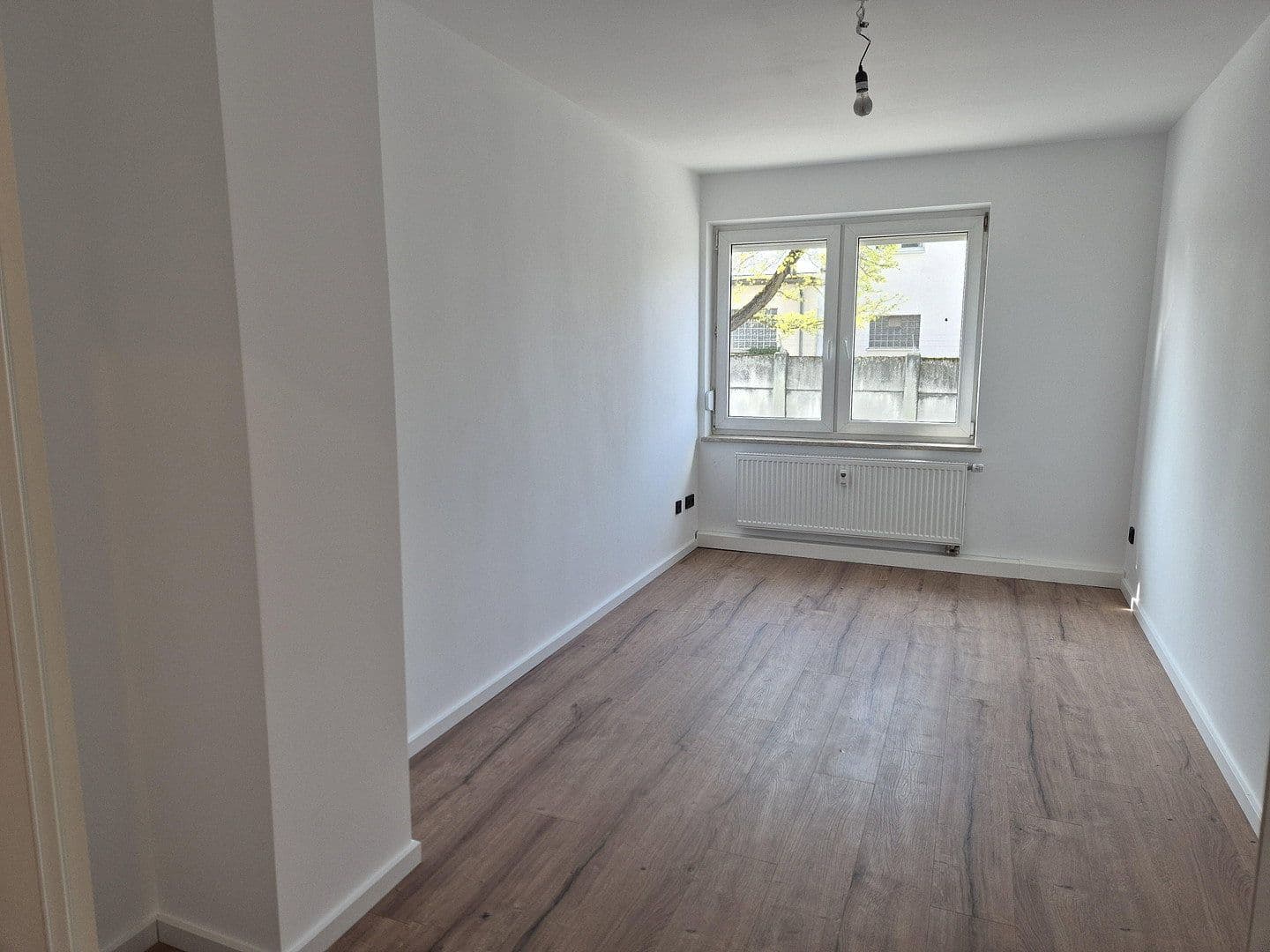 Prodej bytu 3+1 73 m², Geisfelder Str. 119, Bamberg, Bavorsko Prodej bytu 3+1 73 m², Geisfelder Str. 119, Bamberg, Bavorsko