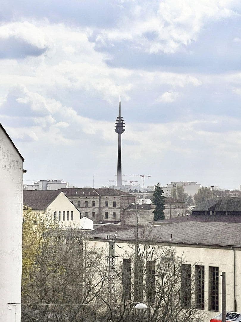 Pronájem bytu 1+1 34 m², Maximilianstraße 43, Nürnberg, Bavorsko Pronájem bytu 1+1 34 m², Maximilianstraße 43, Nürnberg, Bavorsko